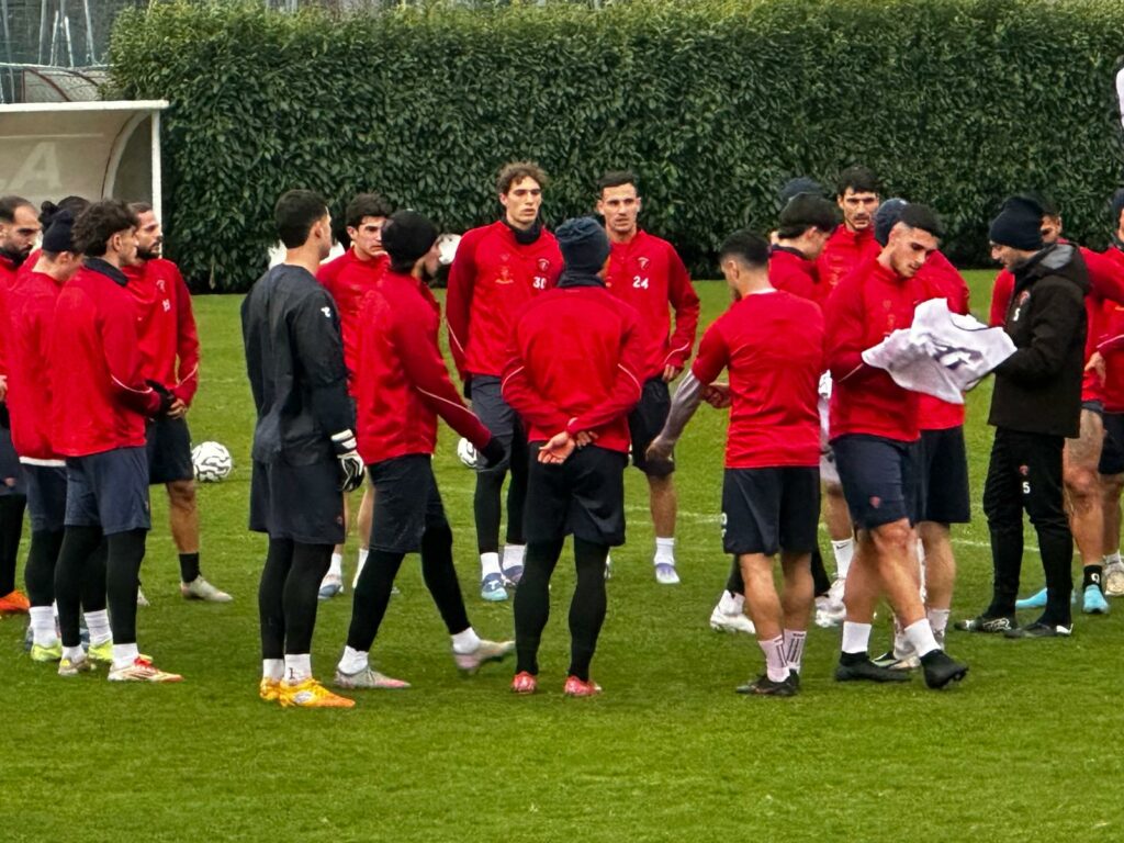 gruppo perugia verre canotto