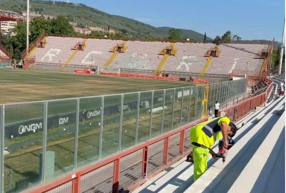 Gradinata Est Gradoni-Foto di Segnaletica Centro Italia Riunita